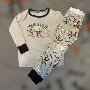 Old Navy Halloween Pajama set 3t bats mummy vampire
